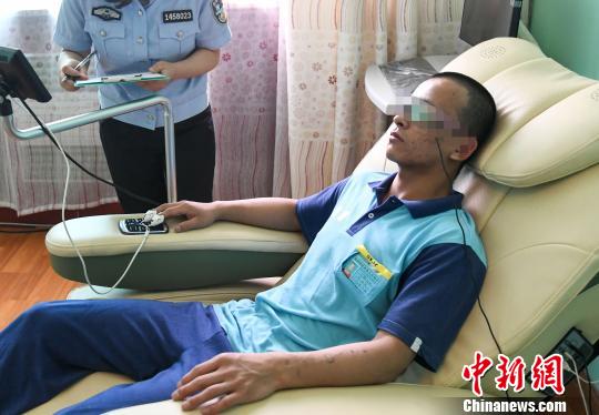 山西省戒毒管理局下屬共有13個戒毒場所和一個涉毒病殘所(山西省戒毒康復(fù)醫(yī)院)籌建處，其中省屬戒毒所9個，市屬戒毒所4個?！⊥踅ㄜ?攝