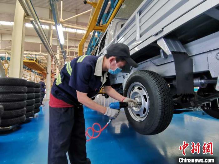 山西民營(yíng)車企加緊復(fù)工復(fù)產(chǎn)趕制海外訂單