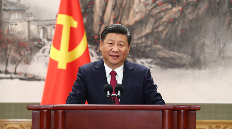 2017年10月25日，習(xí)近平總書記在北京人民大會堂同采訪十九大的中外記者見面。